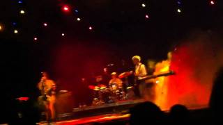 Blonde Redhead - In particular