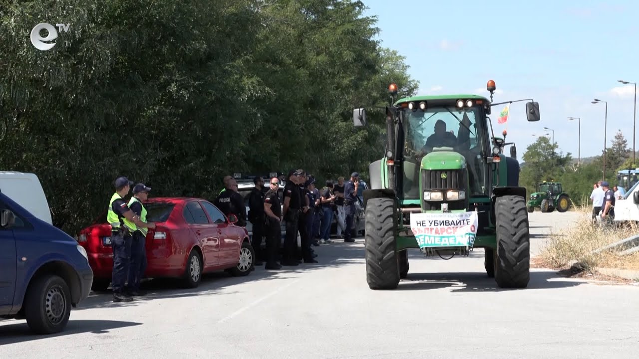 Протестът на земеделските производители затвори ключови пътища в Област Хасково
