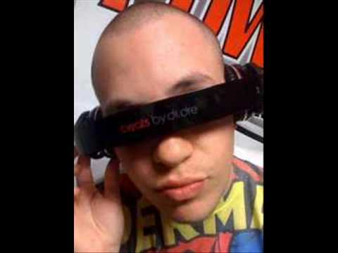 Tino Cochino - Black N Mild [Remix] (Ft. Mike Jones & Lil Jon)