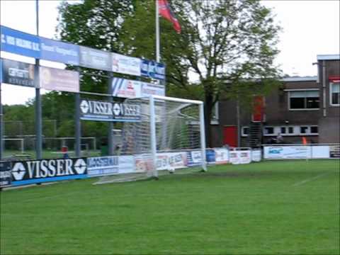 doelpunt Khalid tegen Zuidvogels