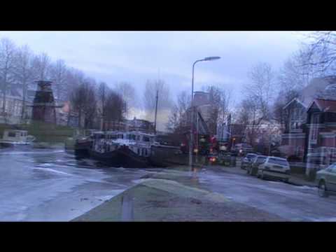Ts 4232 komt TP bij P 3 Leegpompen kelder (eerste uitruk 2011)