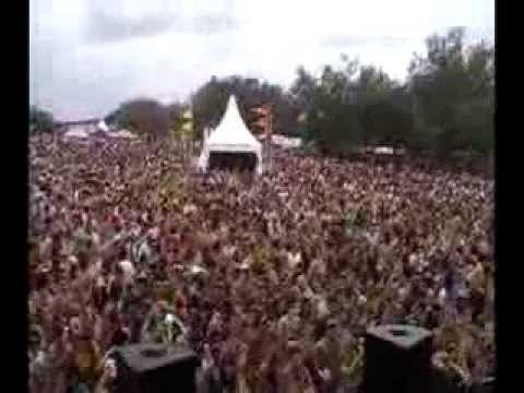 Juan Kidd & Felix Baumgartner vs Lisa Millet @ Summafieldayze.mpg