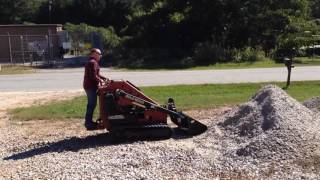 2006 Ditch Witch SK650 SK 650 Mini Skid Steer Loader with new bucket