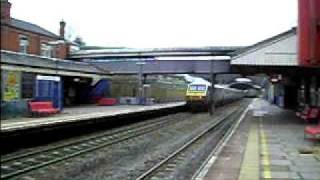 preview picture of video '67,015 passes through Gerrards Cross with the 05.51 Wrexham-Marylebone'