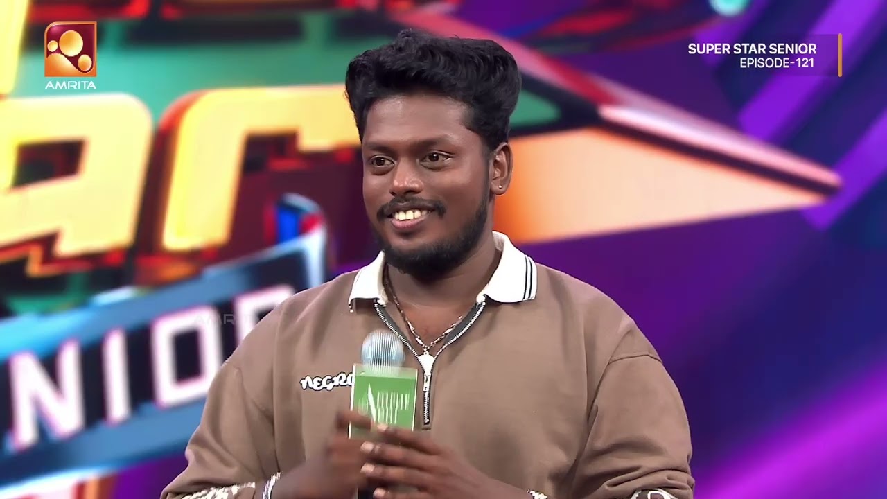 പാടിത്തുടങ്ങിയത് നല്ല രസത്തിൽ, പിന്നെ കൈയ്യിന്നുപോ