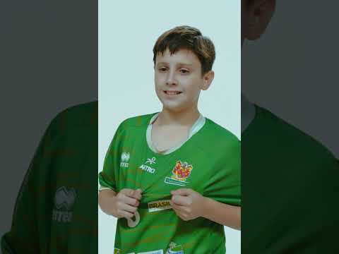 Sessão de fotos com os atletas do Futsal sub-13 | Clube Curitibano