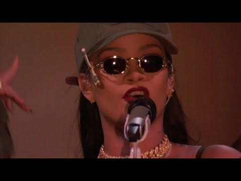 Rihanna - Needed Me (Live At Made In America 2016)