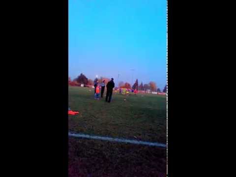 Bílovec Frenštát fotbal hřiště penalty a pokřik 26 10 2015 ročník 2007 3