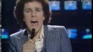 Leo Sayer - how much love (live) 70s