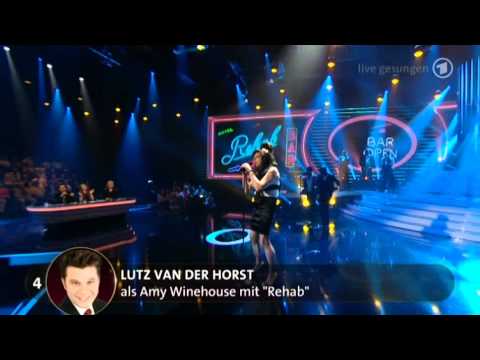 Lutz van der Horst als Amy Winehouse