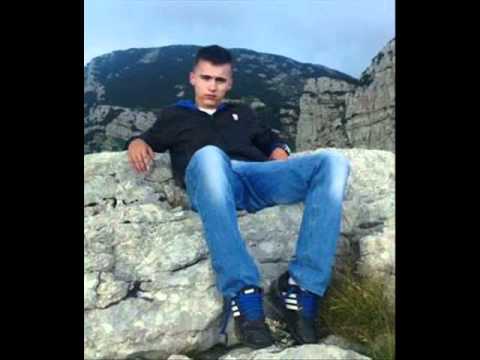 Baja Mali-Knindza - Kum  ( Za mog kuma specijalno ) !!