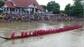 preview picture of video 'Kamalasai boat races 2011 in Thailand'