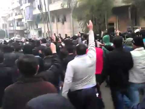 مظاهرة في حي الاكرمية في حلب في جمعة "دعم الجيش الحر