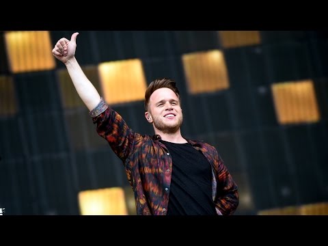 Olly Murs - Wrapped Up (Radio 1's Big Weekend 2015) (feat... Grimmy?!)