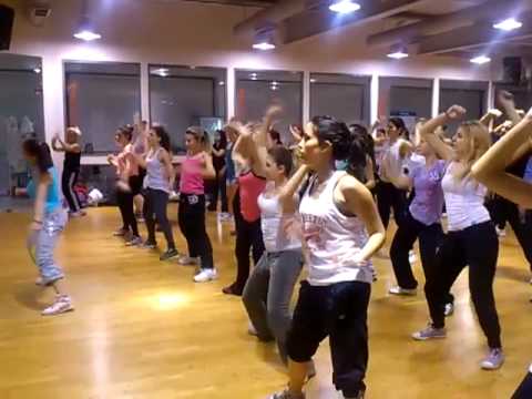 Eva Pouraveli @Let's Go Gym