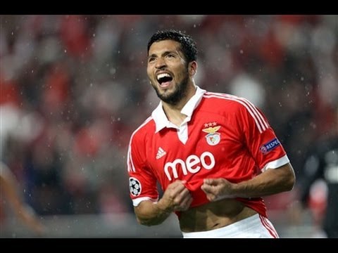 Ezequiel Garay | Tackles & Passes 2013 HD 