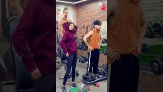 Download lagu Guys  Batao Ariff Anushka ki copy kar sakta Hai?❣️#viral #ariff262 #youtubeshorts #shorts #trending mp3