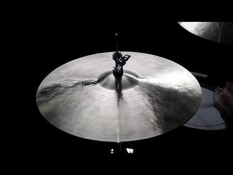 15 Hats, 1171g & 1114g - Handcrafted cymbals by Craig Lauritsen