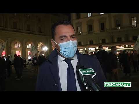 2020-10-26 FIRENZE - BAR E RISTORANTI, SERRANDE ABBASSATE ALLE 18