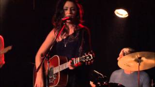 Lindi Ortega at Lucky Bar: Don&#39;t Wanna Hear It