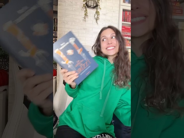 Vídeo relacionado con Mi amiga del traje blanco