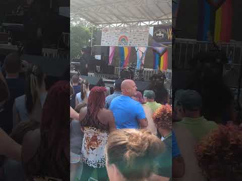 "Everybody Everybody" by Martha Wash (Black Box) LIVE 2023