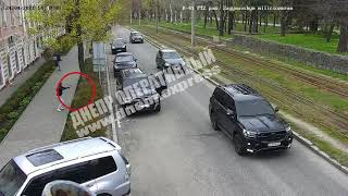 В центре Днепра убили водителя Land Cruiser 200: появилось видео момента