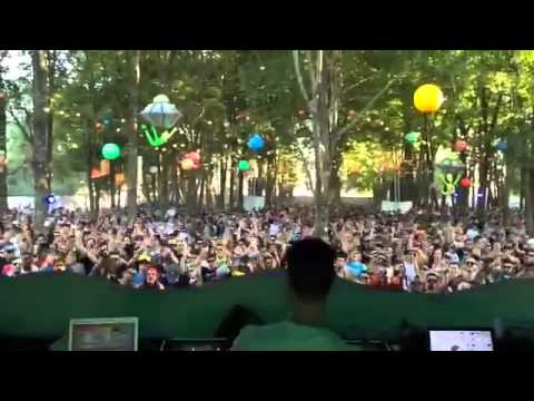 Phanatic Vs. Bizzare Contact Vs. Electro Sun - Trilodyne @ Alien Trip, Brazil