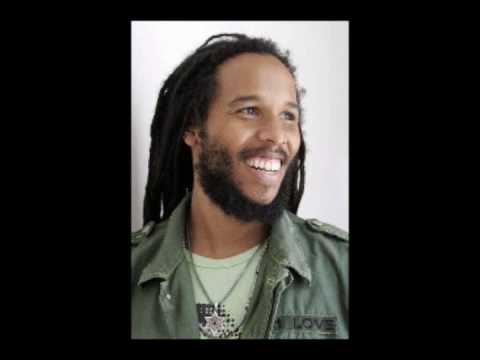 Born To Be Lively lyrics