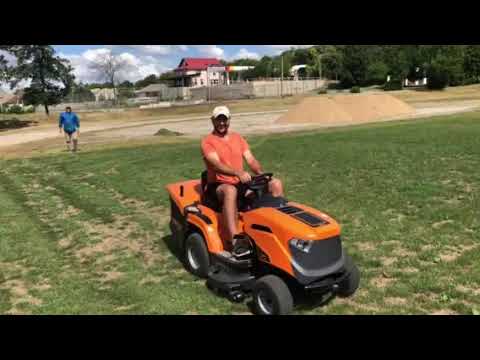 Tractor pentru cosit iarba Villager VT 1000 HD