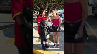 La que consiga más dinero gana Cajera de Oxxo vs Soriana