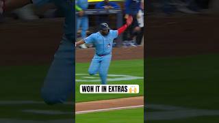 Your Toronto Blue Jays WIN IT IN EXTRA INNINGS ‼️ #MLB #BlueJays
