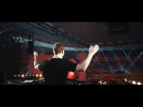 W&W & Hardwell & Lil Jon – Live The Night