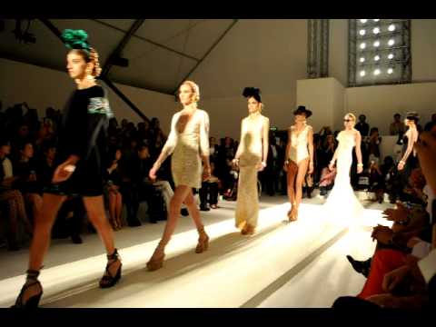 Moschino Spring 2012