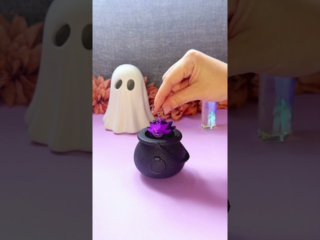 Vídeo relacionado con 2 Pares Pendientes de Neón para Mujer Acrílico Pendientes de Borla de Neón Años 80 y 90 Pendientes de Gota Retro Halloween Pendientes Colgantes para Fiesta Temática Halloween Navidad (Amarillo)
