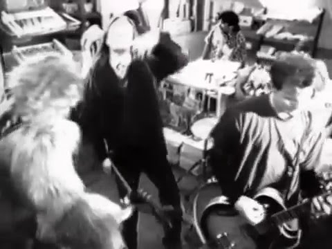 Videoclip de Helpyourselfish (2009 - Remaster) — D-A-D