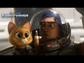 Lightyear | Nederlandse clip: Doe je handen boven je hoofd | Disney NL