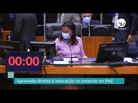 Aprovado direito à educação no exterior no PNE - 17/06/21