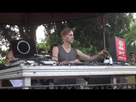 RICHIE HAWTIN CLOSING SET @ PARC DE LA CIUTADELLA SONAR OFF BARCELONA - 13 JUNE 2013 - [HD]