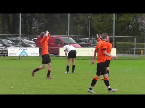 Opjestropdas.nl 5 nov 2016 DWSV 3 - VV De Meern 10 com 4-4 Doelpunt Wouter (0-4)