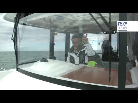 [ENG]  BENETEAU BARRACUDA 7 - Boat Review - The Boat Show