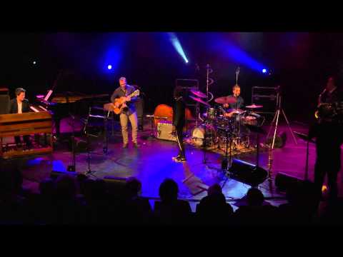 Twogether feat. Madeline Bell, Bruno Müller, Peter Hermesdorf - Everyday I Have The Blues