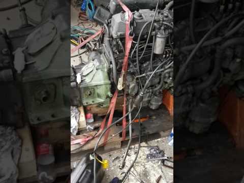 Turbo Hubwagen mit 4 liter hubraum und 105 ps