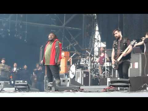 Skindred 