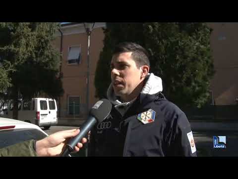 “A Borgotrebbia celebriamo comunque la messa”. E don Pietro prepara il disinfettante