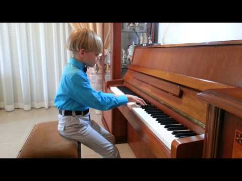 eMuse competition video - Michael Yashkin, piano, 8 years old - Cyprus