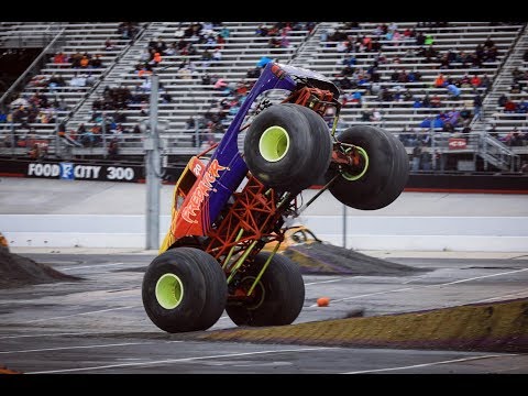 TMB TV: ActionTracks 9.8 - Bristol Motor Speedway Monster Truck Highlights 2018 10/27/18
