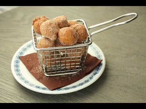 Sonhos (Portuguese Doughnuts)