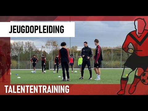 𝐉𝐄𝐔𝐆𝐃 | Talententraining bij Vitesse Delft