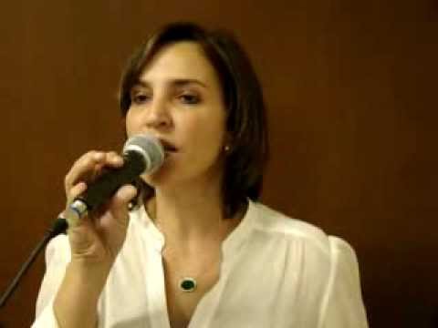 BIDELLATI-C.E.M- Leandra Rosa "Dom de Iludir" (Caetano Veloso) - 10/2013
